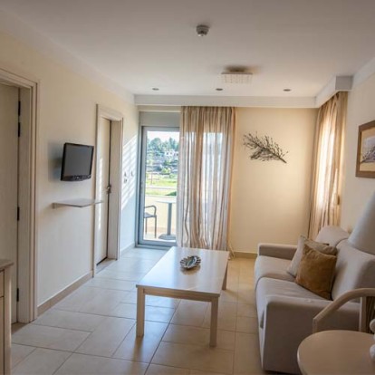 FAMILY APARTMENT